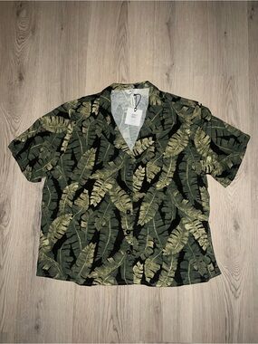 NWT Object Green Leaf Print Button Down Shirt | EU 42 | Short Sleeve Resort